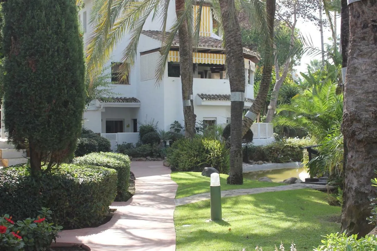 Διαμέρισμα Golden Beach Μαρμπέλλα