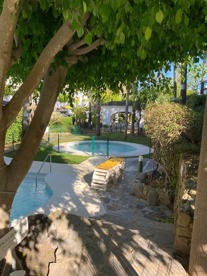 Golden Beach Marbella 0*,